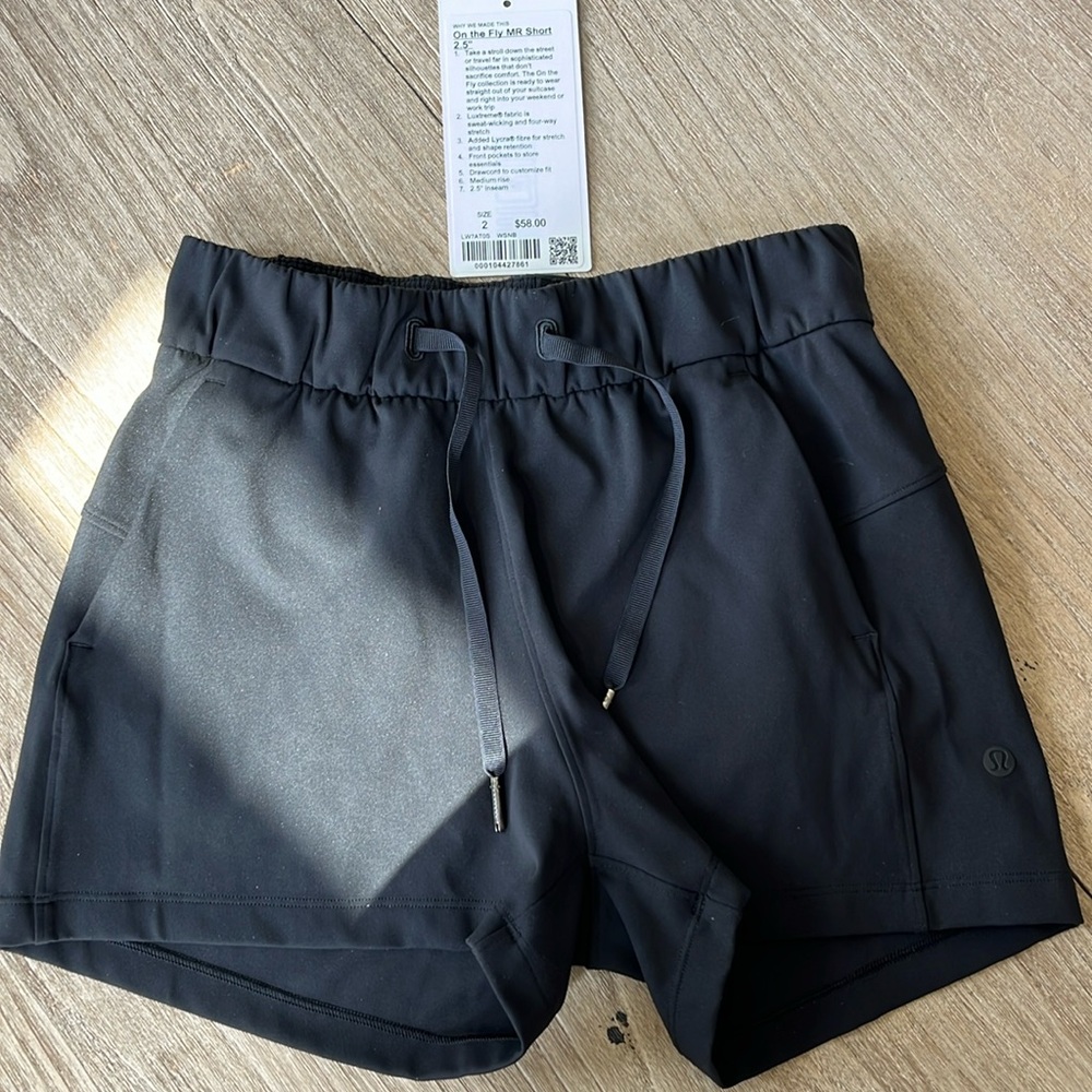 lululemon On the Fly MR Short 2.5”